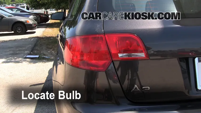 2008 Audi A3 Quattro 3.2L V6 Lights Turn Signal - Rear (replace bulb)